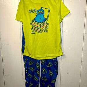 Boys size small 3pc pajama set